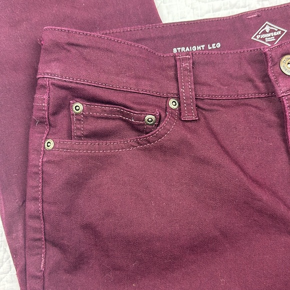 St John’s Bay straight leg Jean burgundy wine Size 10 petite - Picture 4 of 16